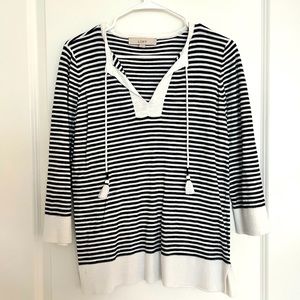 Loft Striped Sweater in White & Navy